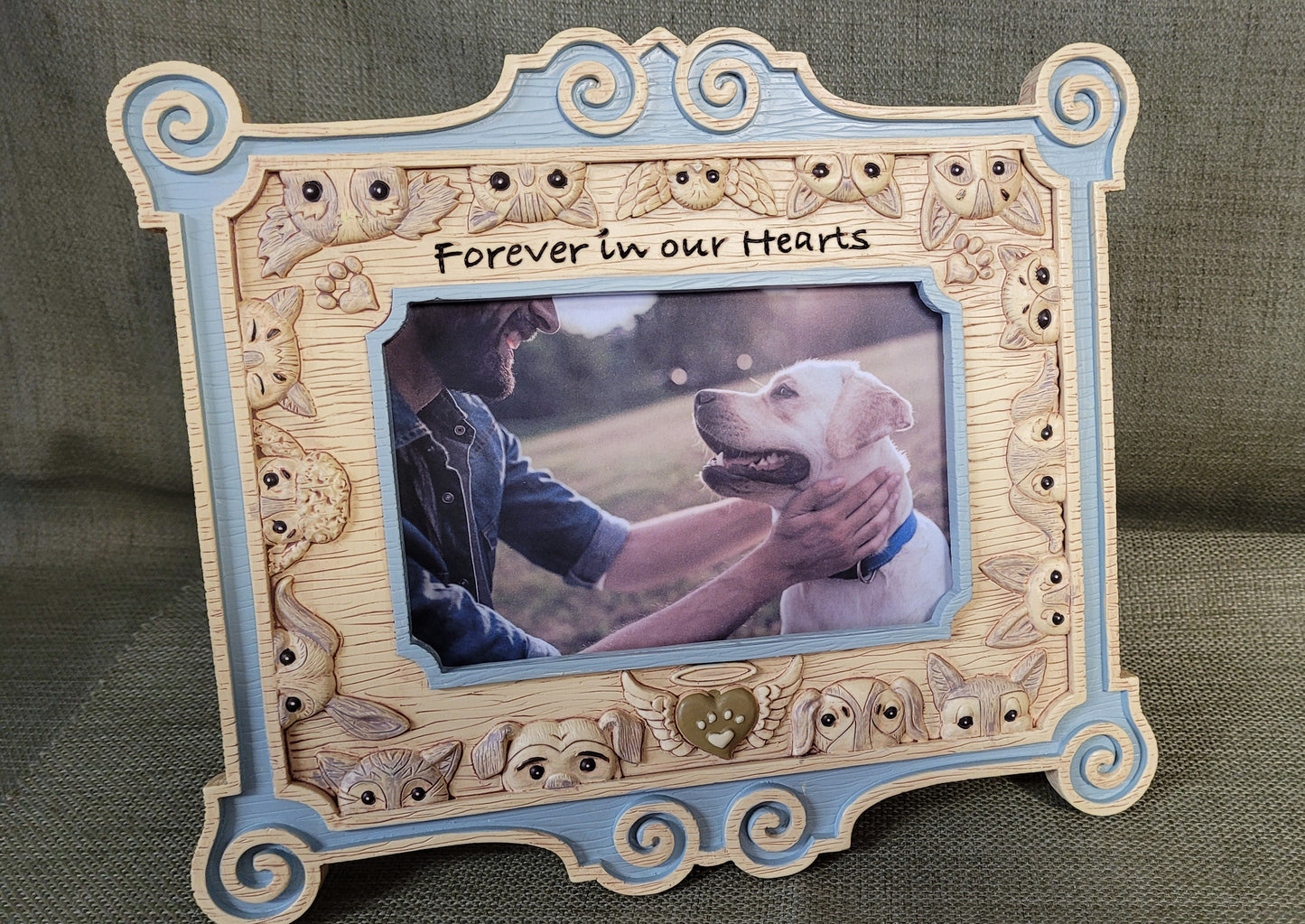 Pet memorial photo frame keepsake with easelback