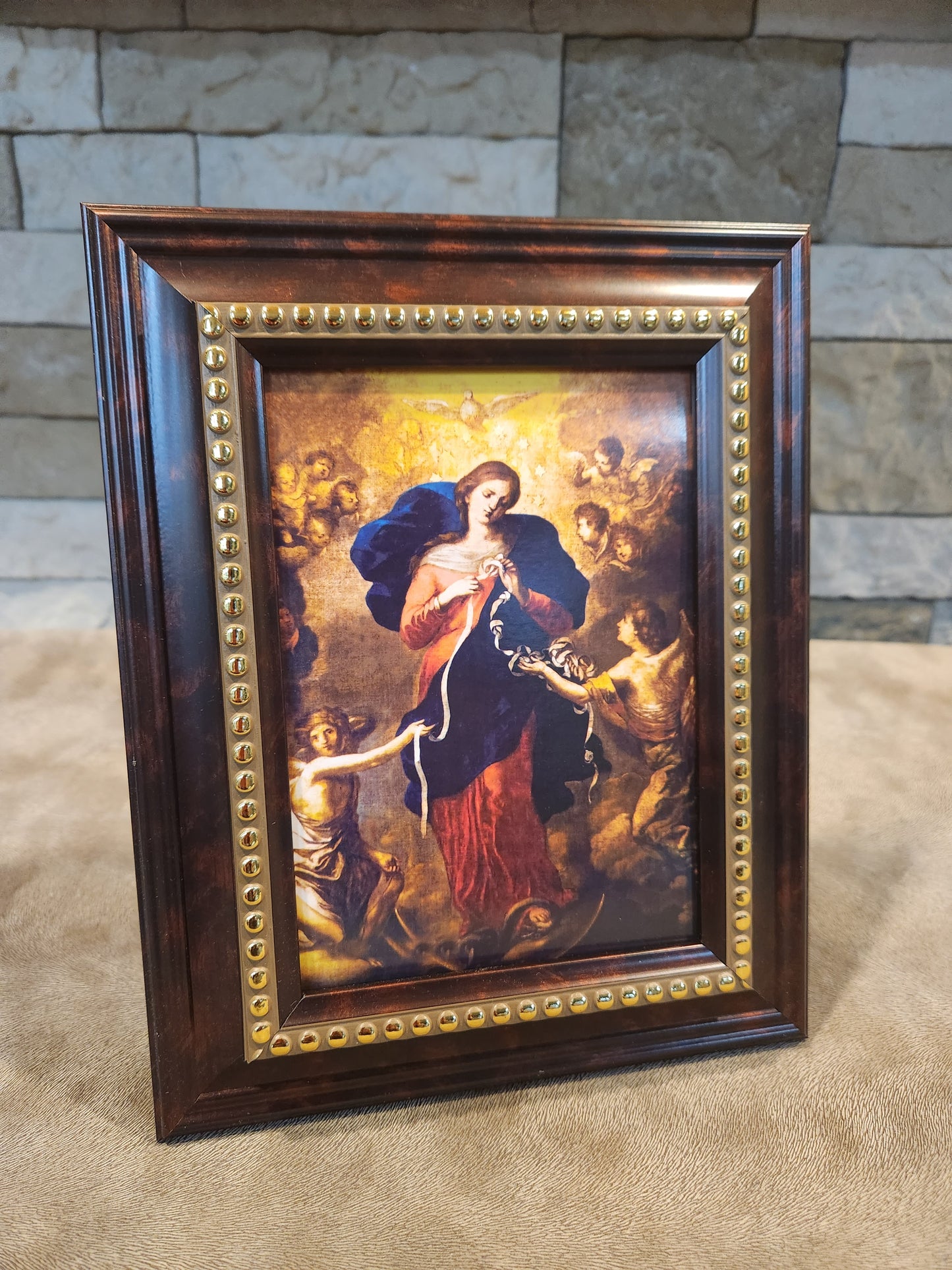 Mary un tier of knots framed desktop print