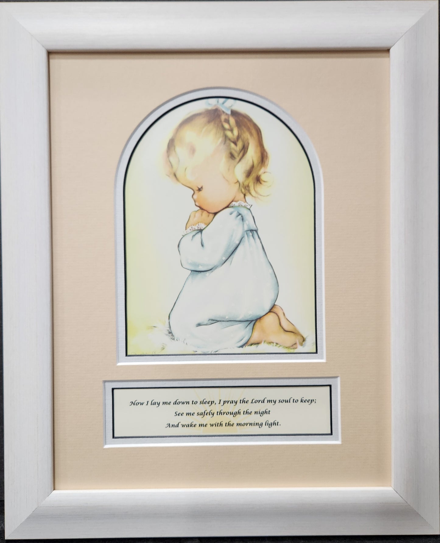 Now I lay me down to sleep prayer with little girl kneeling in prayer framed print.